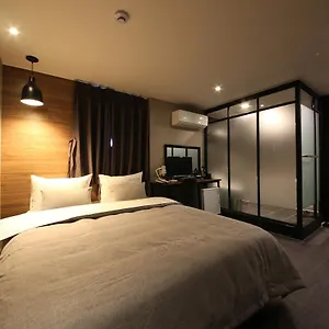 The Last Nampo Hotel Busan